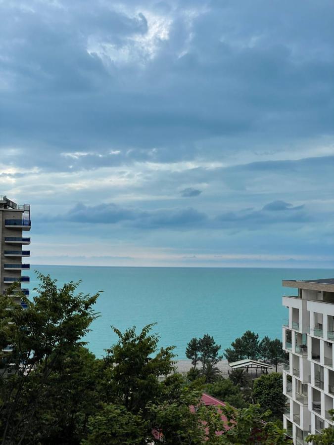 Hotel Biota Квариати Екстериор снимка